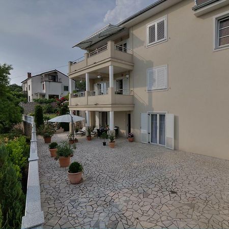 Apartment Barbara Senj  Esterno foto